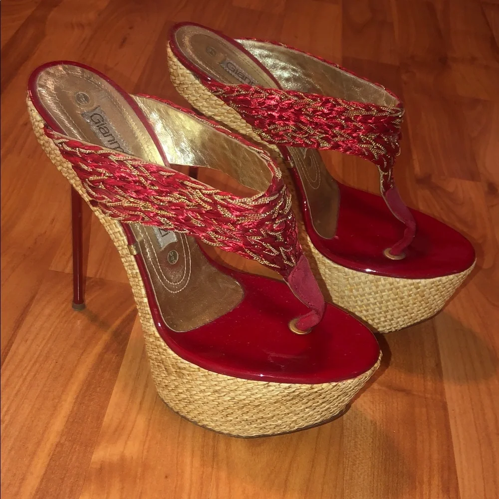 Gianmarco Lorenzi Red Platform Stiletto Heels. Red Patent Leather. EU 37, US 7. - Picture 1 of 9